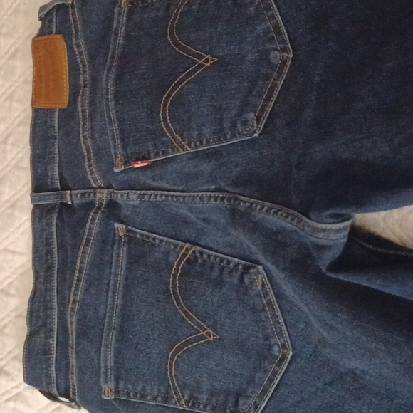 Levi's Mile High Rise Skinny Jeans - Picture 3 of 5